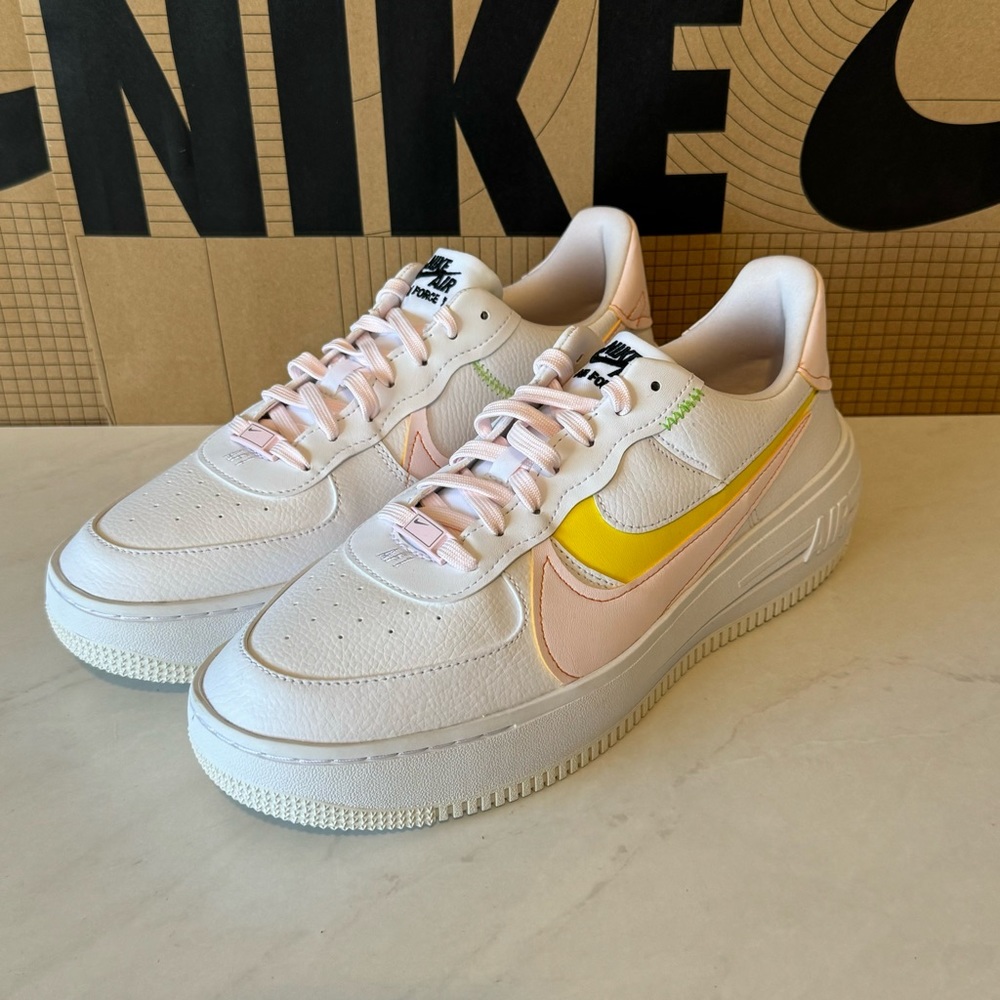 Final Sale!!!  🌺 NIKE 🌺 Nike Air Force 1 PLT.AF.ORM 👟 - Picture 7 of 14